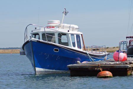 ELEANOR  ROSE of Hurst Castle Ferries - Photo:  Ian Boyle, 22nd June 2010 - www.simplonpc.co.uk