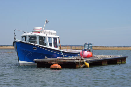 ELEANOR  ROSE of Hurst Castle Ferries - Photo:  Ian Boyle, 22nd June 2010 - www.simplonpc.co.uk