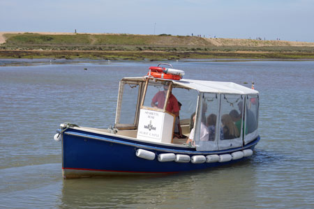 HENRIETTA  ROSE of Hurst Castle Ferries - Photo:  Ian Boyle, 22nd June 2010 - www.simplonpc.co.uk