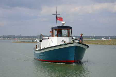 SOLENT ROSE of Hurst Castle Ferries - Photo:  Ian Boyle, 5th June 2004 - www.simplonpc.co.uk