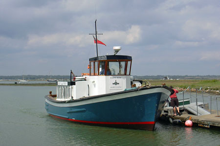 SOLENT ROSE of Hurst Castle Ferries - Photo:  Ian Boyle, 5th June 2004 - www.simplonpc.co.uk