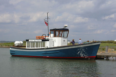 SOLENT ROSE of Hurst Castle Ferries - Photo:  Ian Boyle, 5th June 2004 - www.simplonpc.co.uk