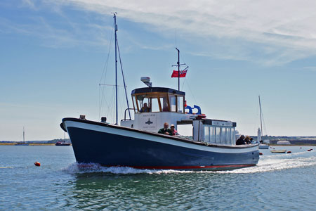 SOLENT ROSE of Hurst Castle Ferries - Photo:  Ian Boyle, 22nd June 2010 - www.simplonpc.co.uk