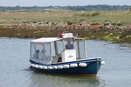 VICTORIA  ROSE of Hurst Castle Ferries - Photo:  Ian Boyle, 22nd June 2010 - www.simplonpc.co.uk