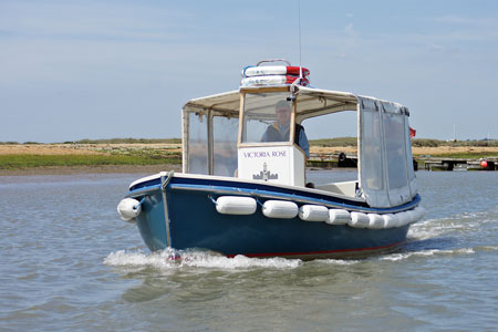 VICTORIA  ROSE of Hurst Castle Ferries - Photo:  Ian Boyle, 22nd June 2010 - www.simplonpc.co.uk