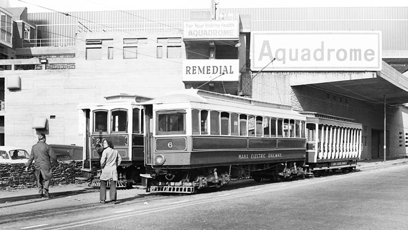 MANXMAN Excursion - IOMSPCo - Simplon Postcards - simplonpc.co.uk - Photo: ©1974 Ian Boyle