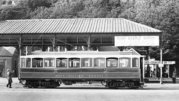 MANXMAN Excursion - IOMSPCo - Simplon Postcards - simplonpc.co.uk - Photo: ©1974 Ian Boyle