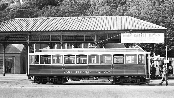 MANXMAN Excursion - IOMSPCo - Simplon Postcards - simplonpc.co.uk - Photo: ©1974 Ian Boyle