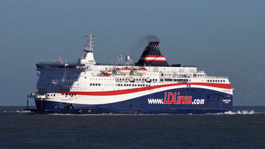 NORMAN SPIRIT on DFDS charter for Dover-Dunkerque services - Photo:  Ian Boyle, 12th December 2011 - www.simplonpc.co.uk 