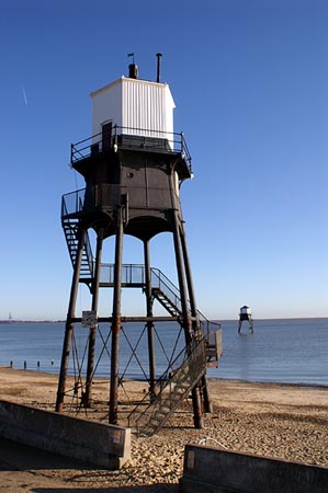 DOVERCOURT LIGHTHOUSES - www.simplonpc.co.uk