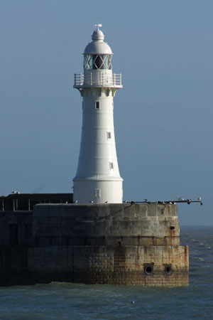 DOVER -  SOUTHERN BREAKWATER-WESTERN - Photo: ©2010  Ian Boyle - www.simplonpc.co.uk