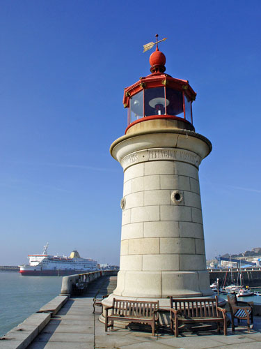 Ramsgate Lighthouse - www.simplonpc.co.uk