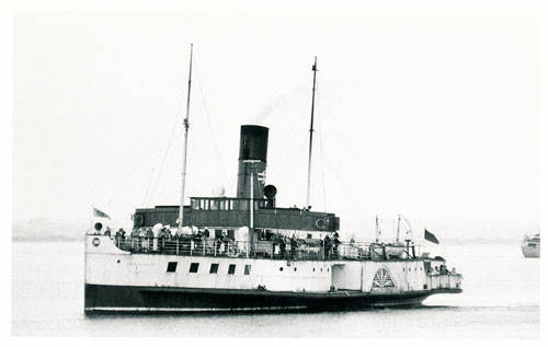 PS LINCOLN CASTLE - Photo: ©1975 Ian Boyle - Simplon Postcards - simplonpc.co.uk -