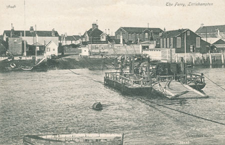 FLOATING BRIDGE at Littlehampton - www.simplonpc.co.uk