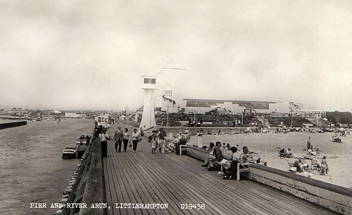 LITTLEHAMPTON 1948 LIGHTHOUSE - www.simplonpc.co.uk