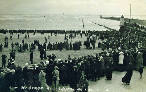 LITTLEHAMPTON 1948 LIGHTHOUSE - www.simplonpc.co.uk