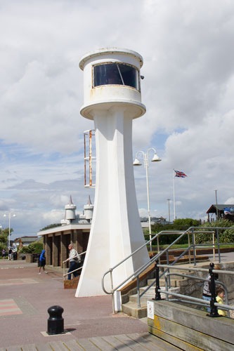 LITTLEHAMPTON 1948 LIGHTHOUSE - www.simplonpc.co.uk