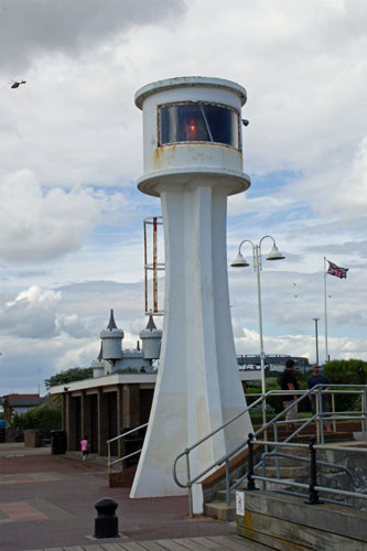 LITTLEHAMPTON 1948 LIGHTHOUSE - www.simplonpc.co.uk