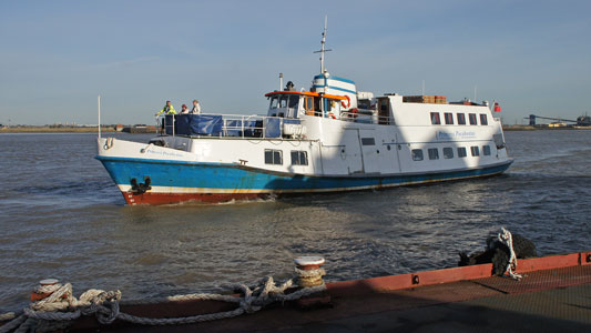 PRINCESS POCAHONTAS - Lower Thames & Medway - Photo: © Ian Boyle, 20th December 2011 - www.simplonpc.co.uk