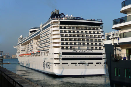 MSC FANTASIA - Photo: © Ian Boyle, 21st August 2009