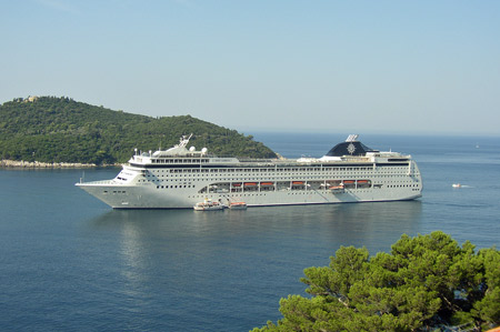 MSC Lirica