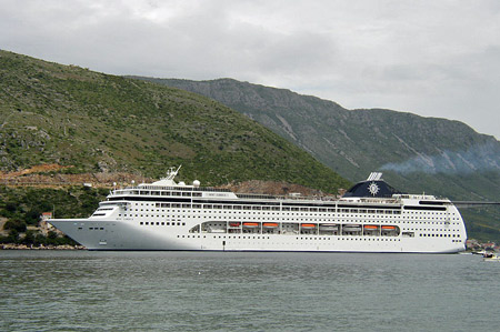 MSC Lirica