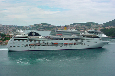 MSC Lirica