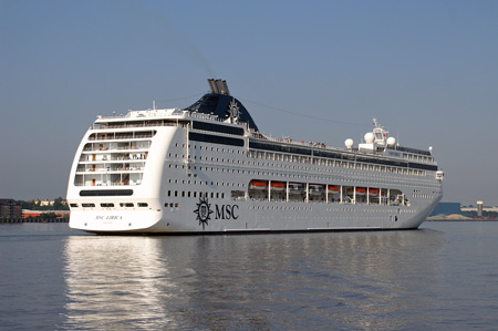 MSC Lirica