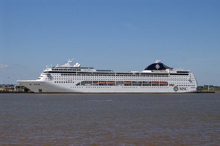 MSC Lirica