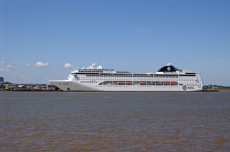 MSC Lirica