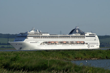 MSC Lirica