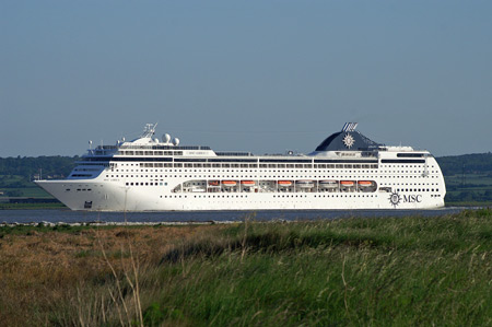 MSC Lirica