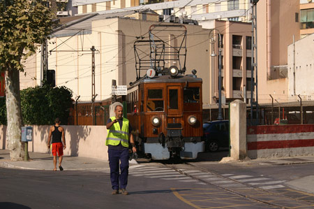 Loco No.1 at Palma - Photo:  Ian Boyle, 26th August 2009 - simplonpc.co.uk