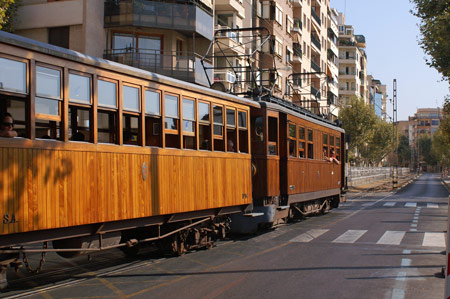 PALMA-SOLLER RAILWAY - Photo: © Ian Boyle, 26th August 2009