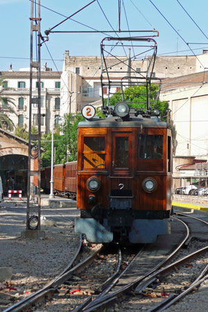 Loco No.2 at Palma - Photo:  Ian Boyle, 26th August 2009 - simplonpc.co.uk