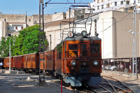 Loco No.2 at Palma - Photo:  Ian Boyle, 26th August 2009 - simplonpc.co.uk