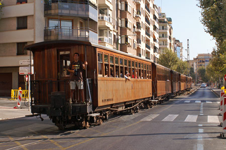 PALMA-SOLLER RAILWAY - Photo: © Ian Boyle, 26th August 2009