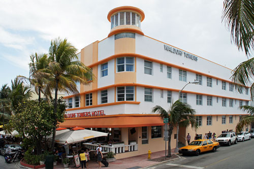 MIAMI OCEAN DRIVE - Art Deco - CELBRITY ECLIPSE 2012 Cruise - Photo: © Ian Boyle, April 2012 - www.simplonpc.co.uk