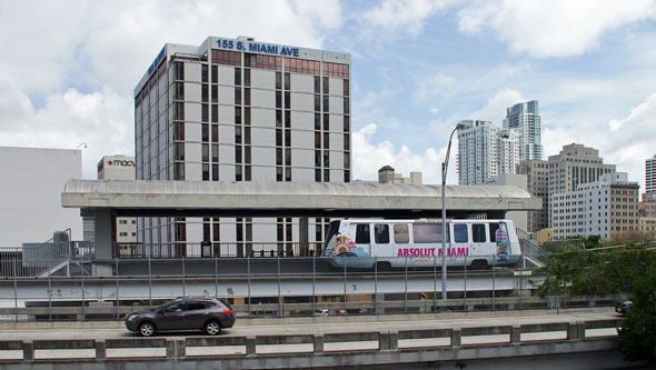 Miami Metromover - CELBRITY ECLIPSE 2012 Cruise - Photo: © Ian Boyle, April 2012 - www.simplonpc.co.uk