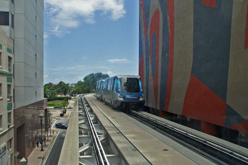 Miami Metromover - CELBRITY ECLIPSE 2012 Cruise - Photo: © Ian Boyle, April 2012 - www.simplonpc.co.uk