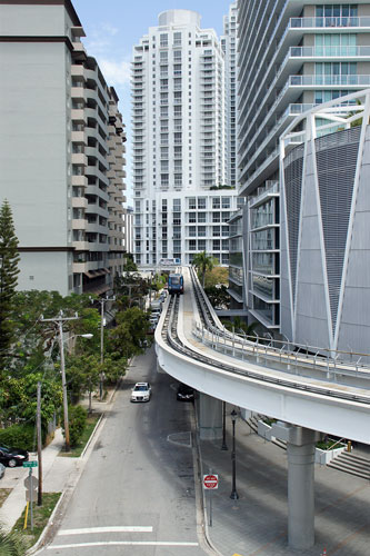 Miami Metromover - CELBRITY ECLIPSE 2012 Cruise - Photo: © Ian Boyle, April 2012 - www.simplonpc.co.uk