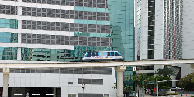 Miami Metromover - CELBRITY ECLIPSE 2012 Cruise - Photo: © Ian Boyle, April 2012 - www.simplonpc.co.uk