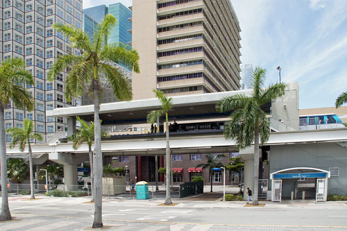 Miami Metromover - CELBRITY ECLIPSE 2012 Cruise - Photo: © Ian Boyle, April 2012 - www.simplonpc.co.uk