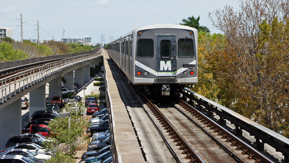 Miami Metrorail - CELBRITY ECLIPSE 2012 Cruise - Photo: © Ian Boyle, 19th April 2012 - www.simplonpc.co.uk