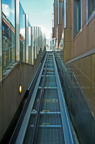 ST PETER'S HILL FUNICULAR - Photo: ©2012 Ian Boyle - www.simplonpc.co.uk - Simplon Postcards