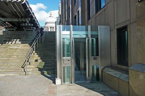 ST PETER'S HILL FUNICULAR - Photo: ©2012 Ian Boyle - www.simplonpc.co.uk - Simplon Postcards