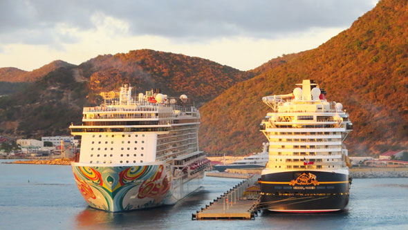 Azura Cruise - Antigua - Photo: © Ian Boyle, 25th March 2014 - www.simplonpc.co.uk