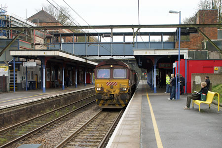 66064 - Photo: © Ian Boyle, 5th October 2011 - www.simplonpc.co.uk