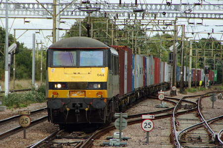 90044 - Photo: © Ian Boyle, 5th October 2011 - www.simplonpc.co.uk