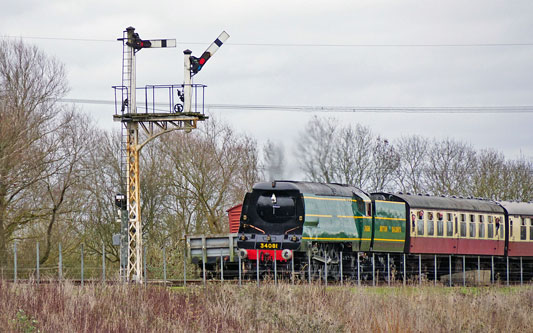 34053 SIR KEITH PARKES - Photo: ©2017 Ian Boyle - www.simplonpc.co.uk